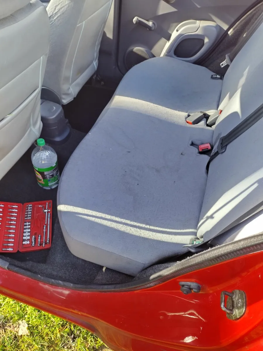 Nissan Micra 2003 - Image 2