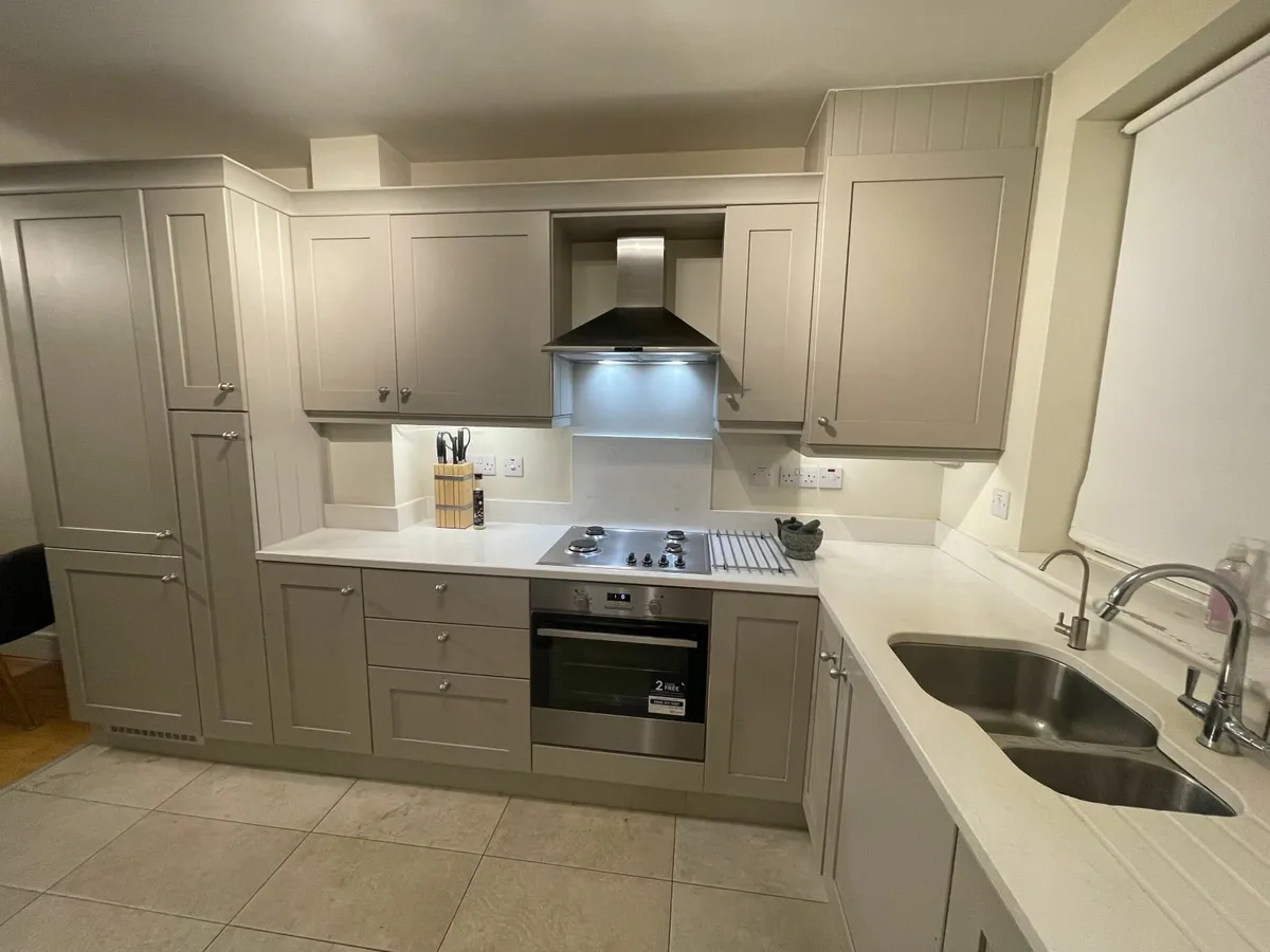 Handpainted Nolan Kitchen - Image 3