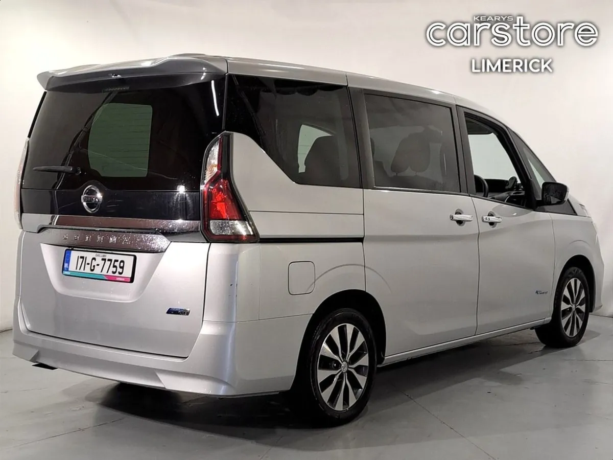 Nissan Serena Serena Daa-gc27 5 DR Automatic - Image 3