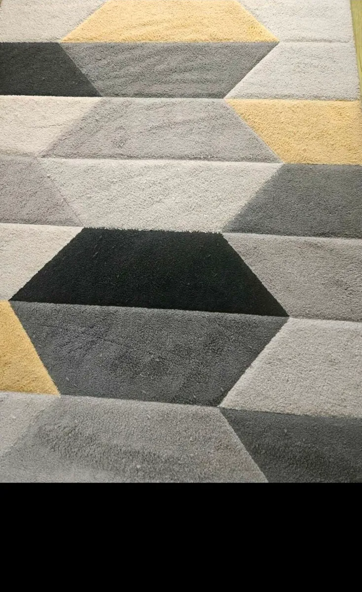 Rug - Image 1