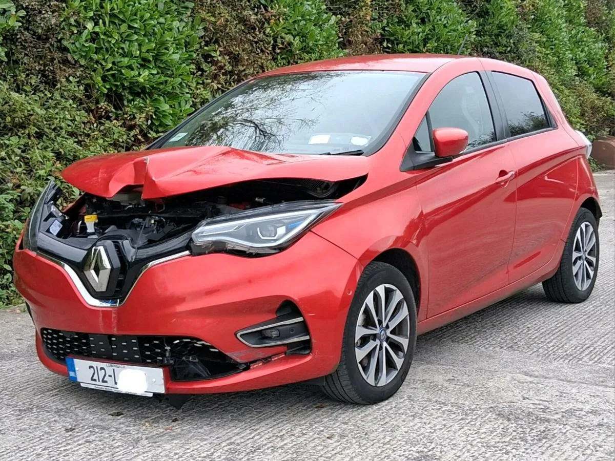 RENAULT ZOE, ONLY 22K KM - Image 1