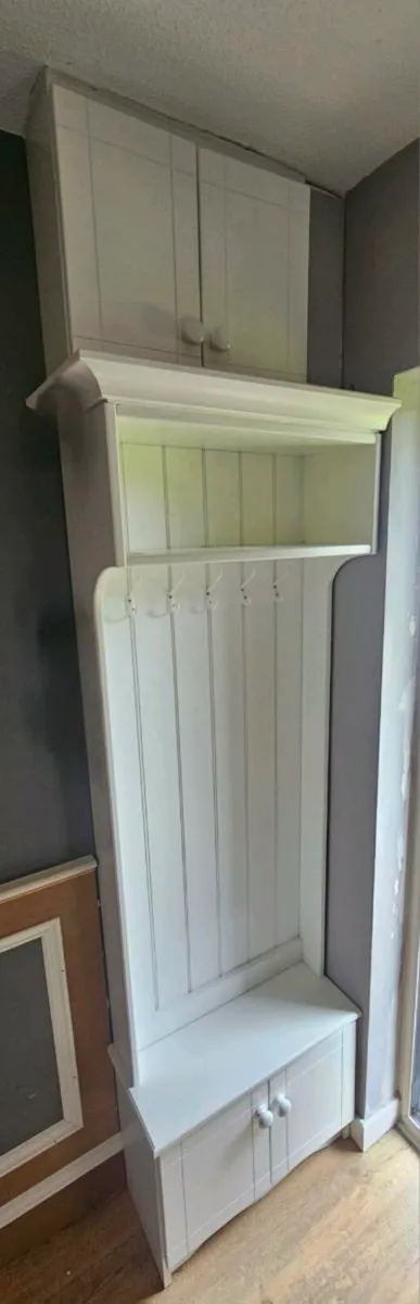 Hall Unit