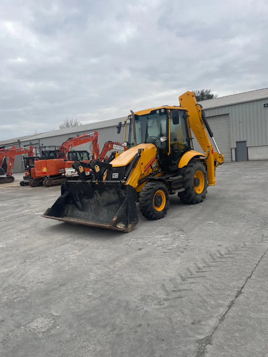 JCB 3CX Sitemaster - Image 1