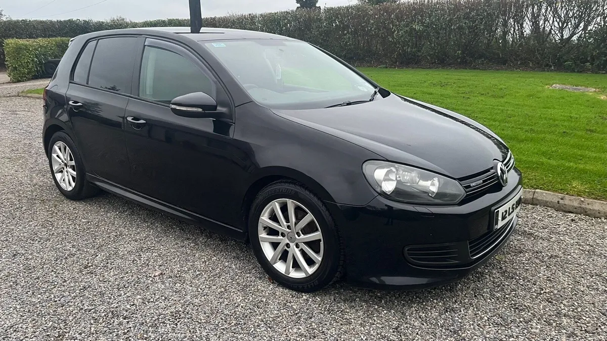 2012 VOLKSWAGEN GOLF TDI ! - Image 1