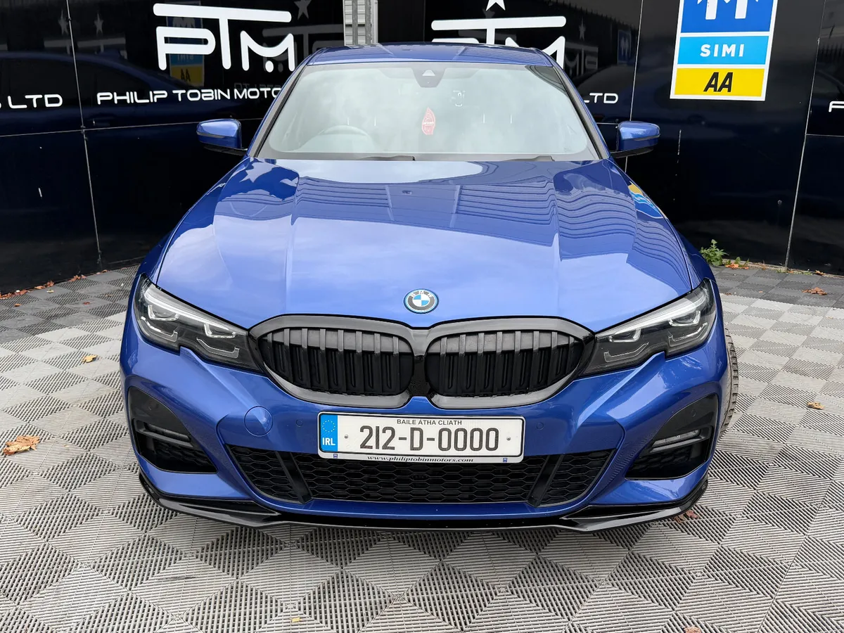 BMW 330e M Sport Pro M Performance G20 288HP Auto - Image 4