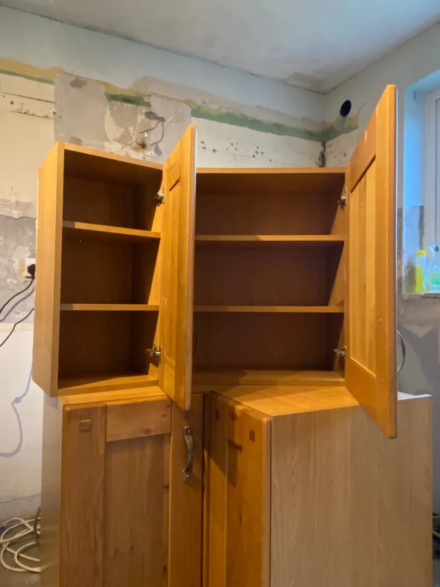 Kitchen units - Image 2