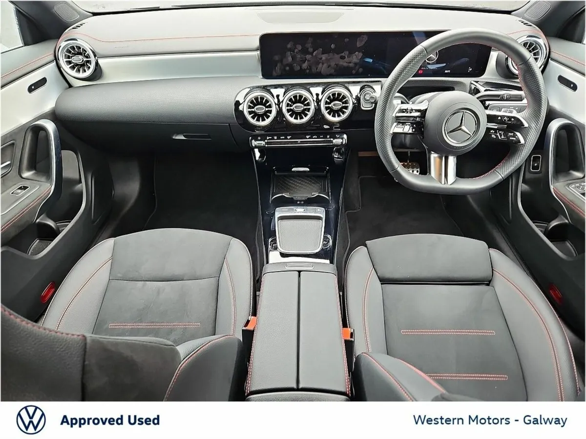 Mercedes-Benz CLA Cla 250 AMG Line Executive PHEV - Image 2