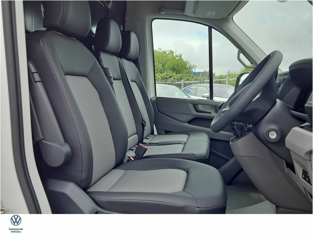 Volkswagen Crafter Trendline,MWB, Highroof,Rear Ca - Image 2
