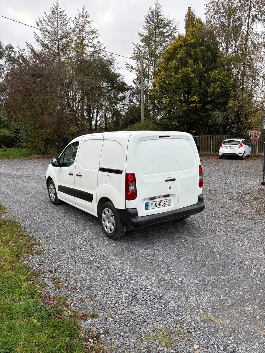 2011 Peugeot Partner •TESTED• - Image 3