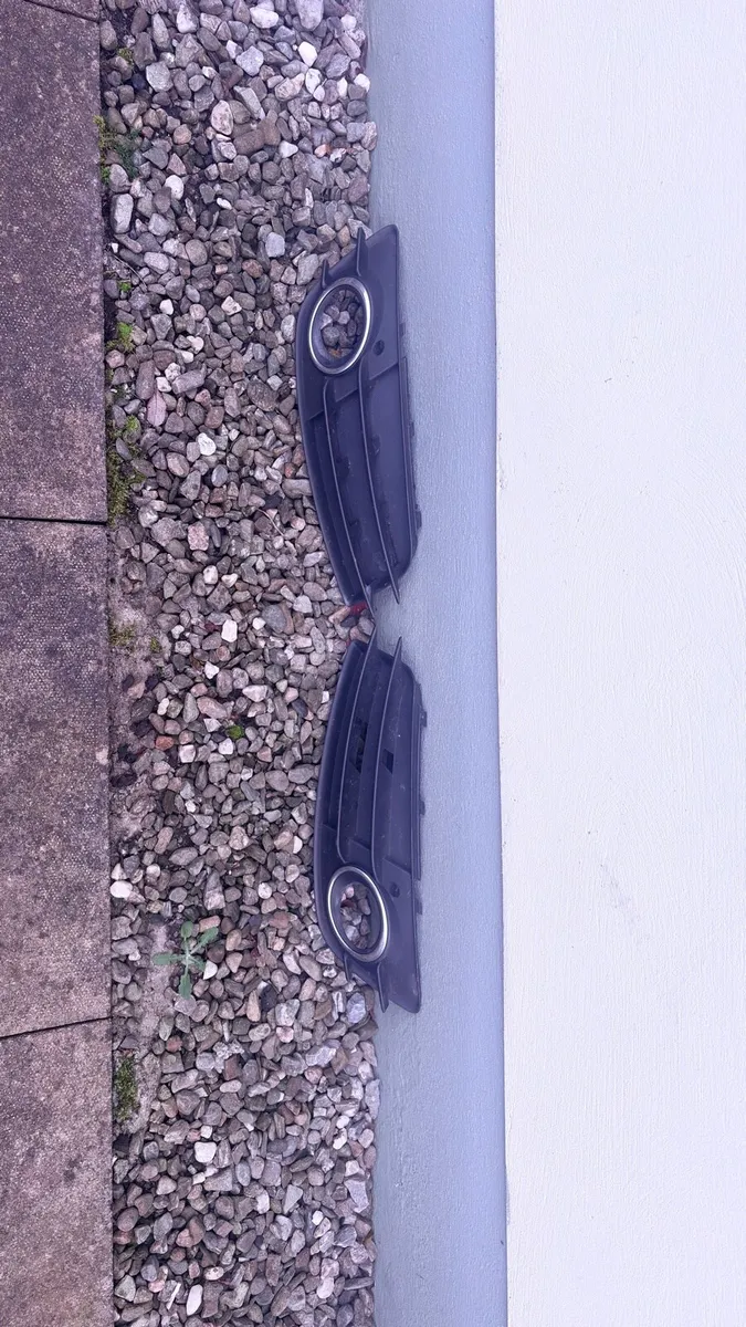 Audi A4 grill and fogs - Image 3