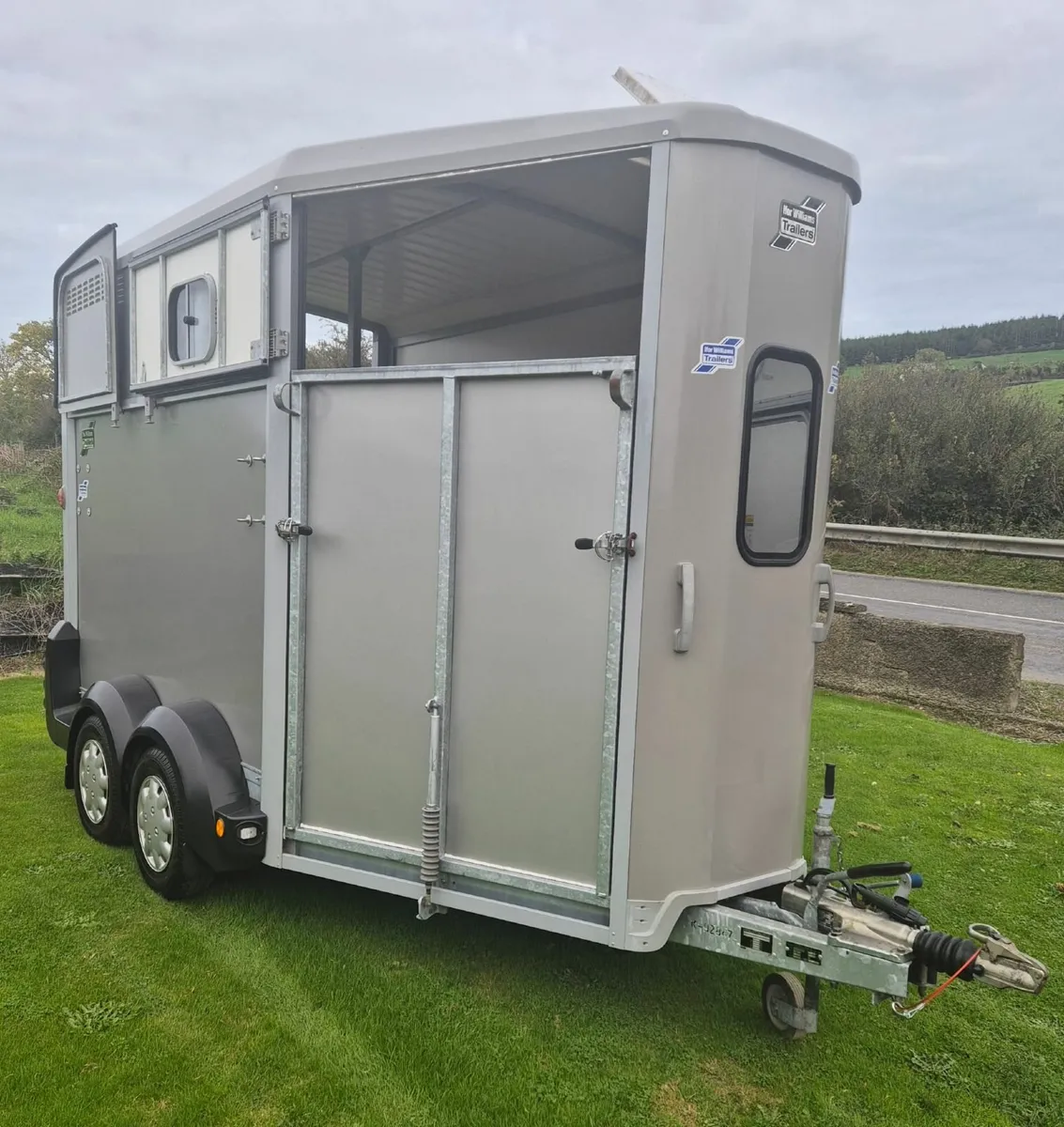 Ifor Williams 511 HB MK 2 model as new - Image 1