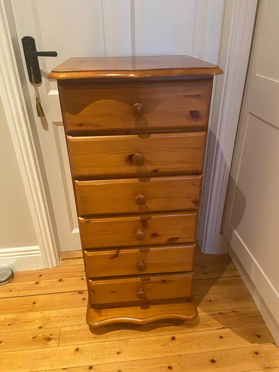 Tall boy 6 Drawer Chest of Drawers - Image 1