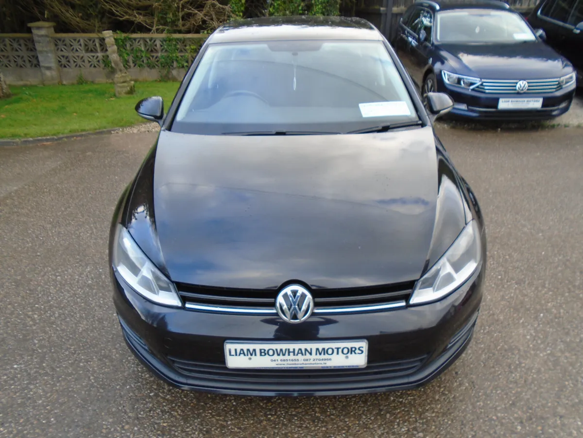 Volkswagen Golf 2014,1.6-tdi,alloys,bluetooth - Image 3