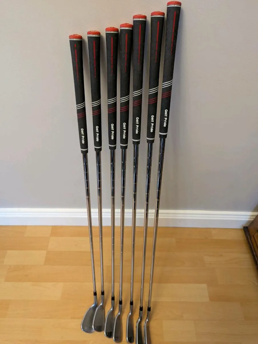 Ping G425 Irons - Image 1