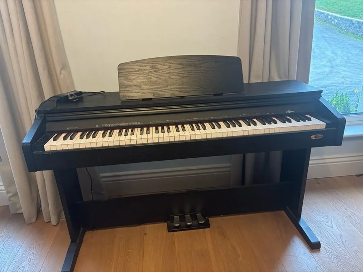piano - Image 2