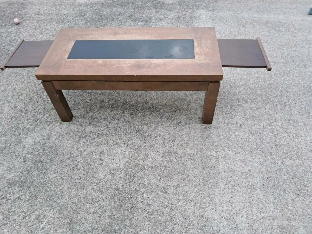 Coffee table - Image 1