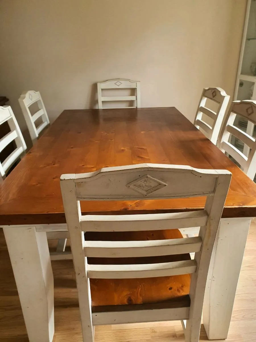 Dining table & chairs - Image 3