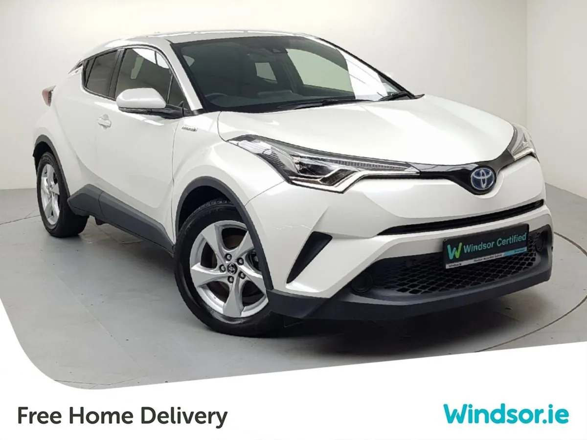 Toyota C-HR Toyota C-hr Petrol-hybrid Auto Luna - Image 1