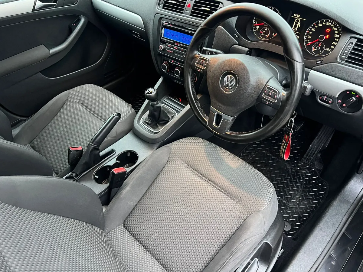 Volkswagen Jetta 2011 1.2TSI new nct 9/26 tax 5/26 - Image 4