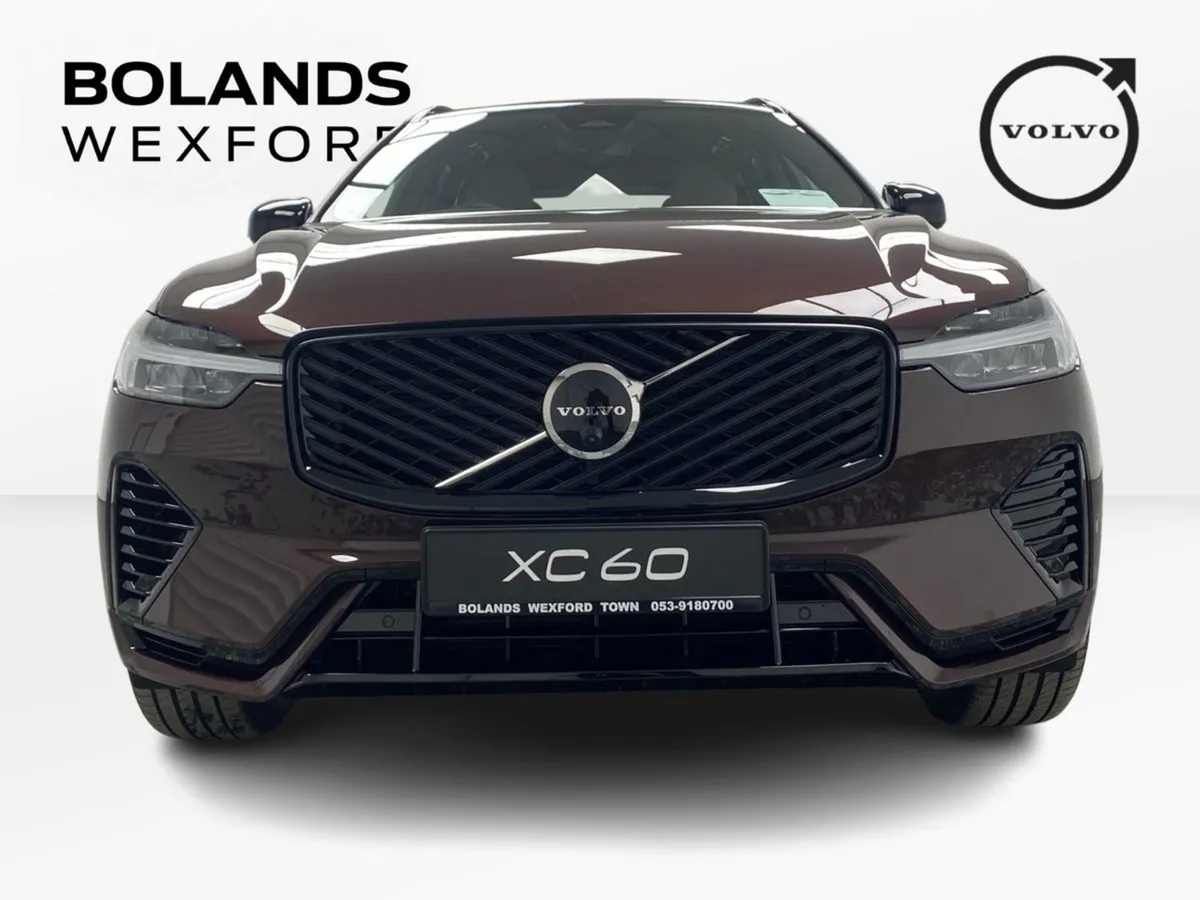 Volvo XC60 Mulberry Red Plus - Image 3