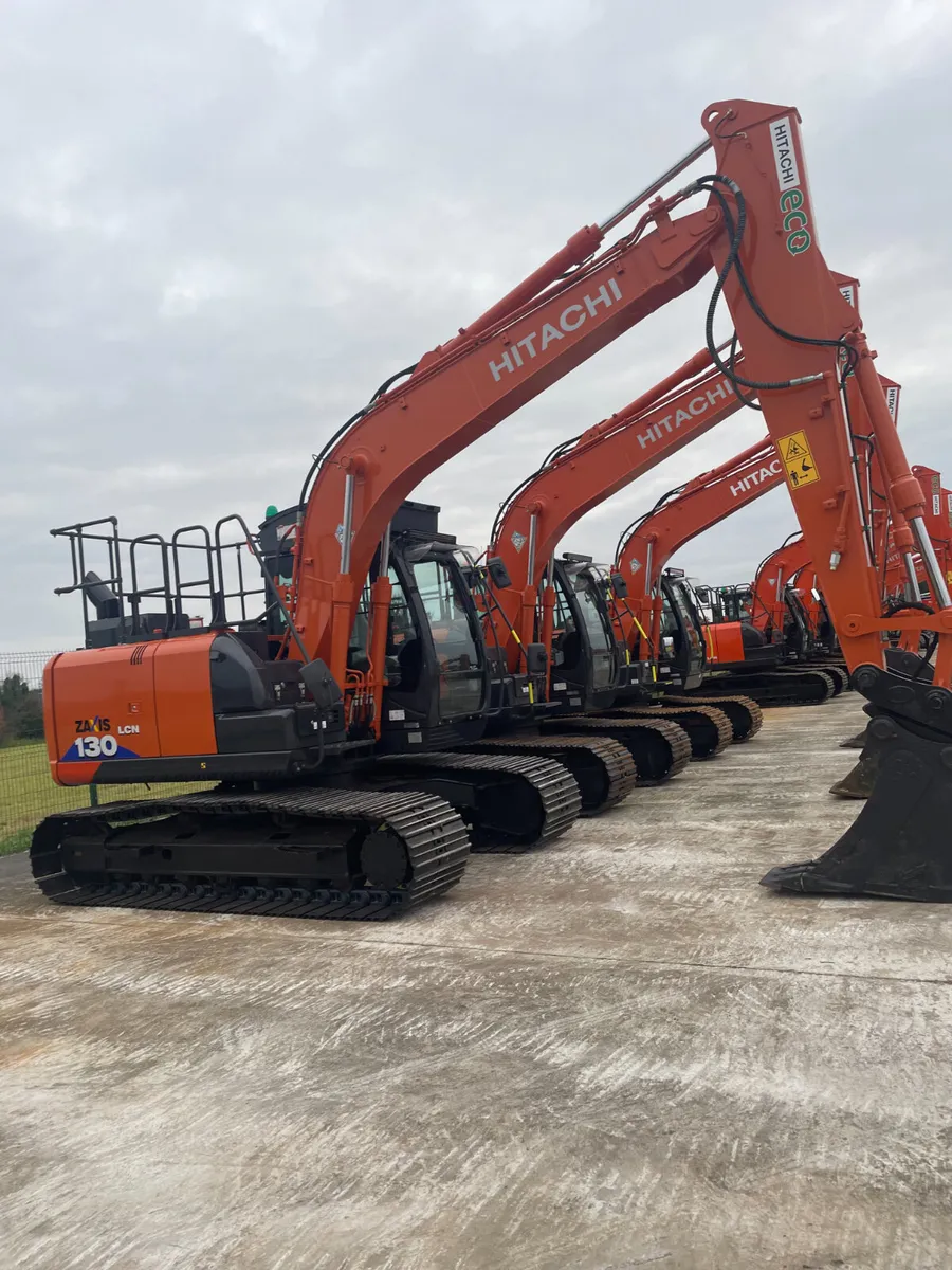 HITACHI ZX130-6 - Image 1