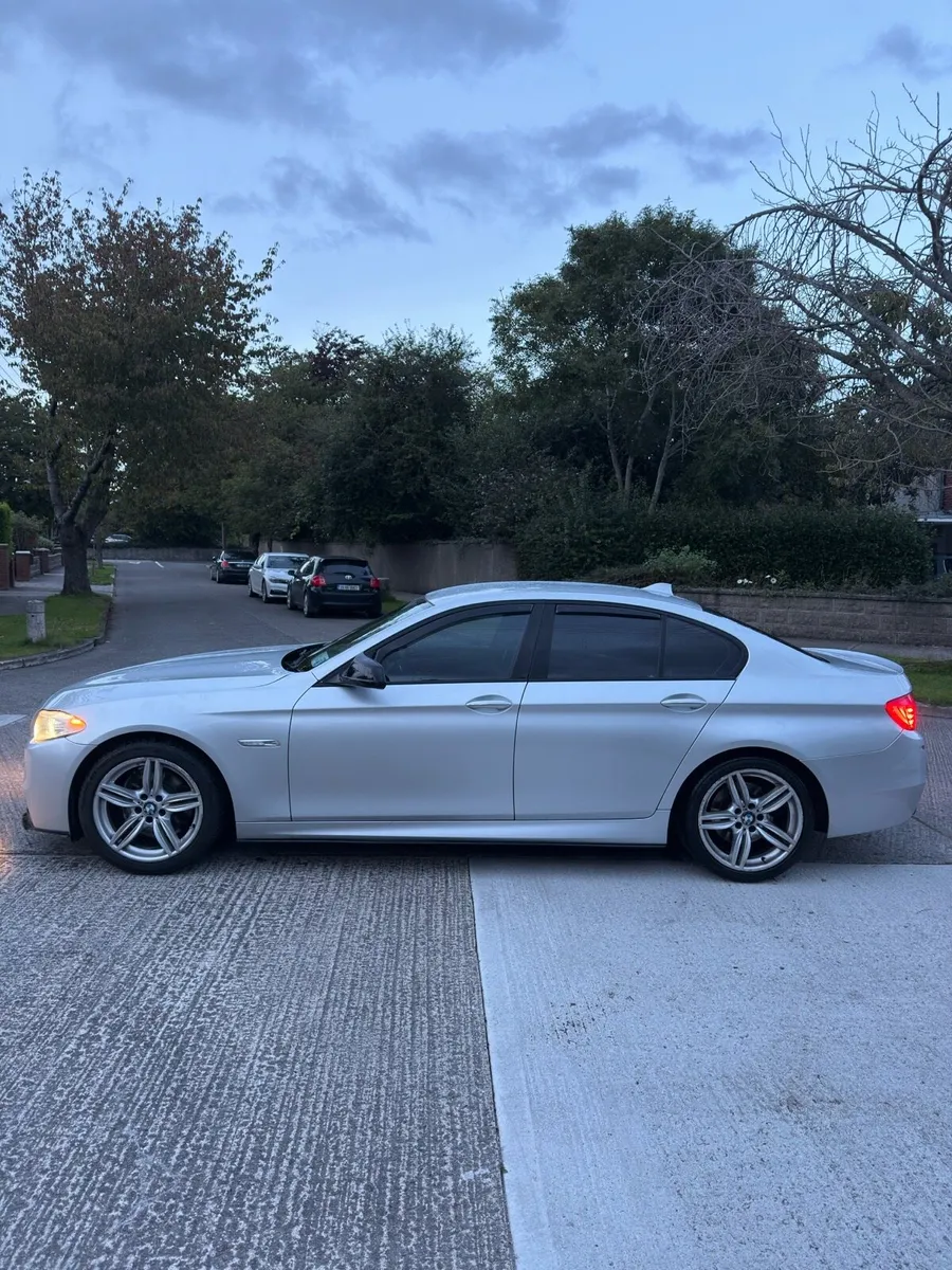 BMW 520D M-SPORT (Automatic) - Image 4