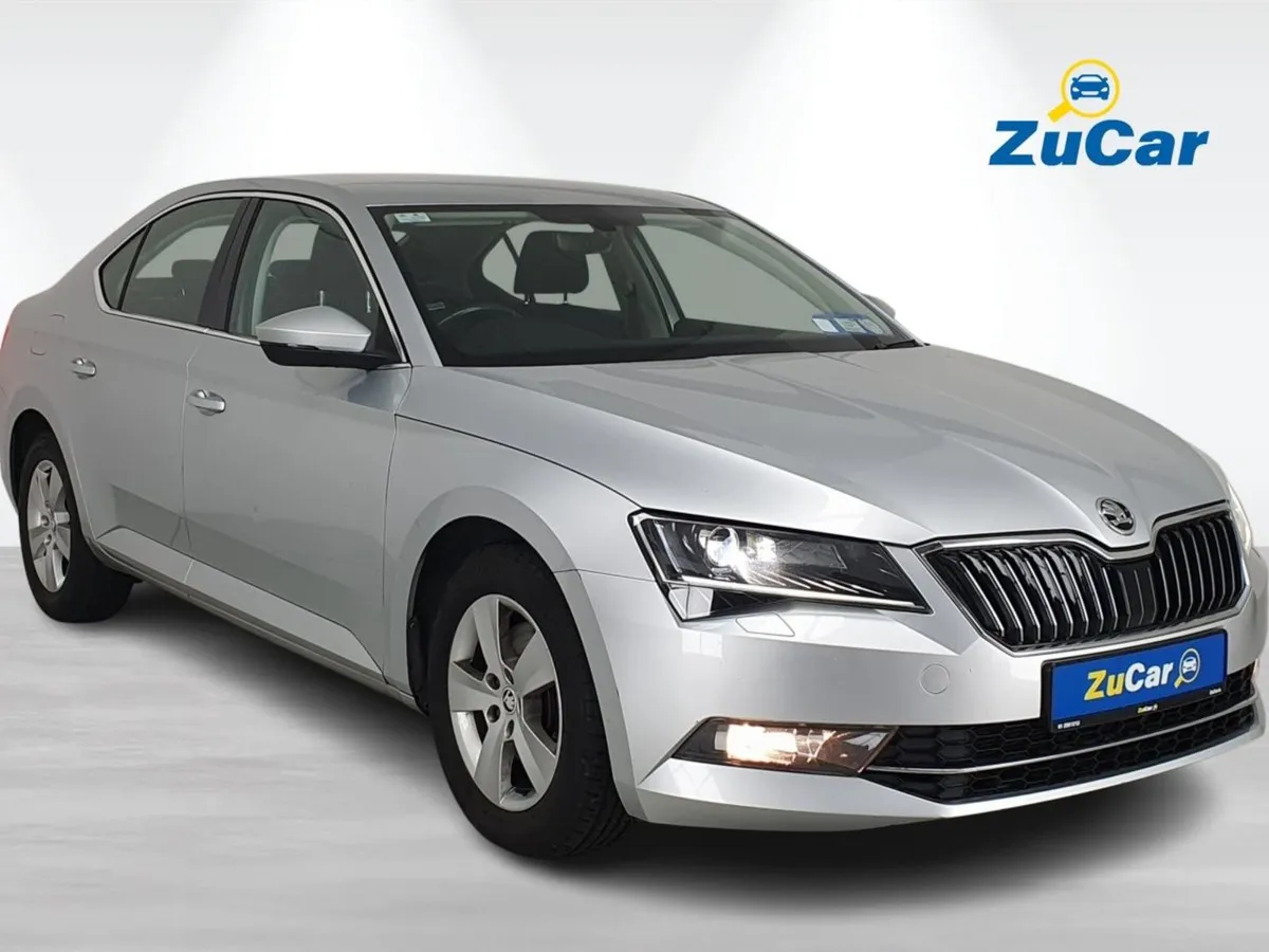 Skoda Superb  138 2.0 TDI 150bhp Ambition - Image 1