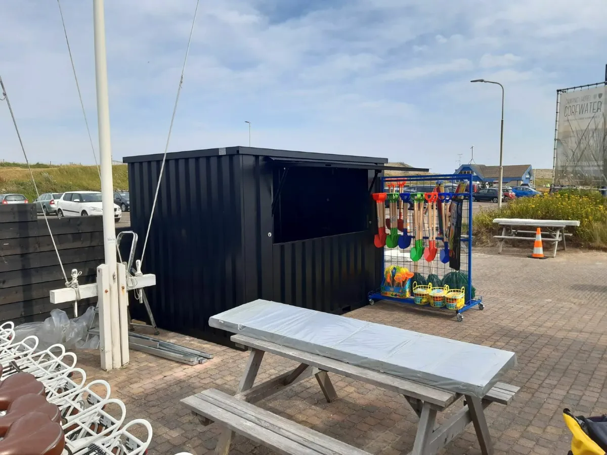 Pop-Up Bar Container – Strong and Weatherproof - Image 3