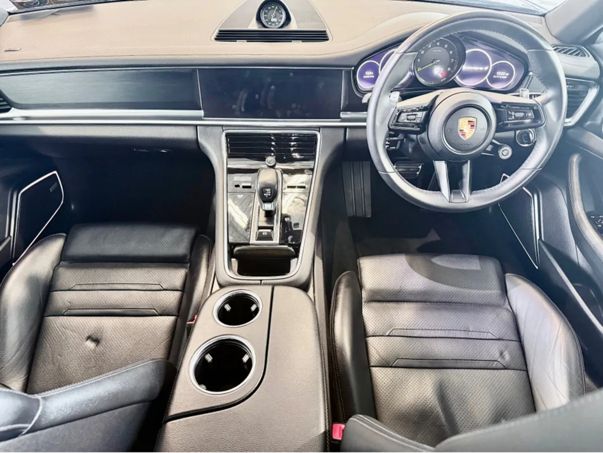 Porsche Panamera 2.9 4 E-HYBRID*PLATINUM EDITION* - Image 4