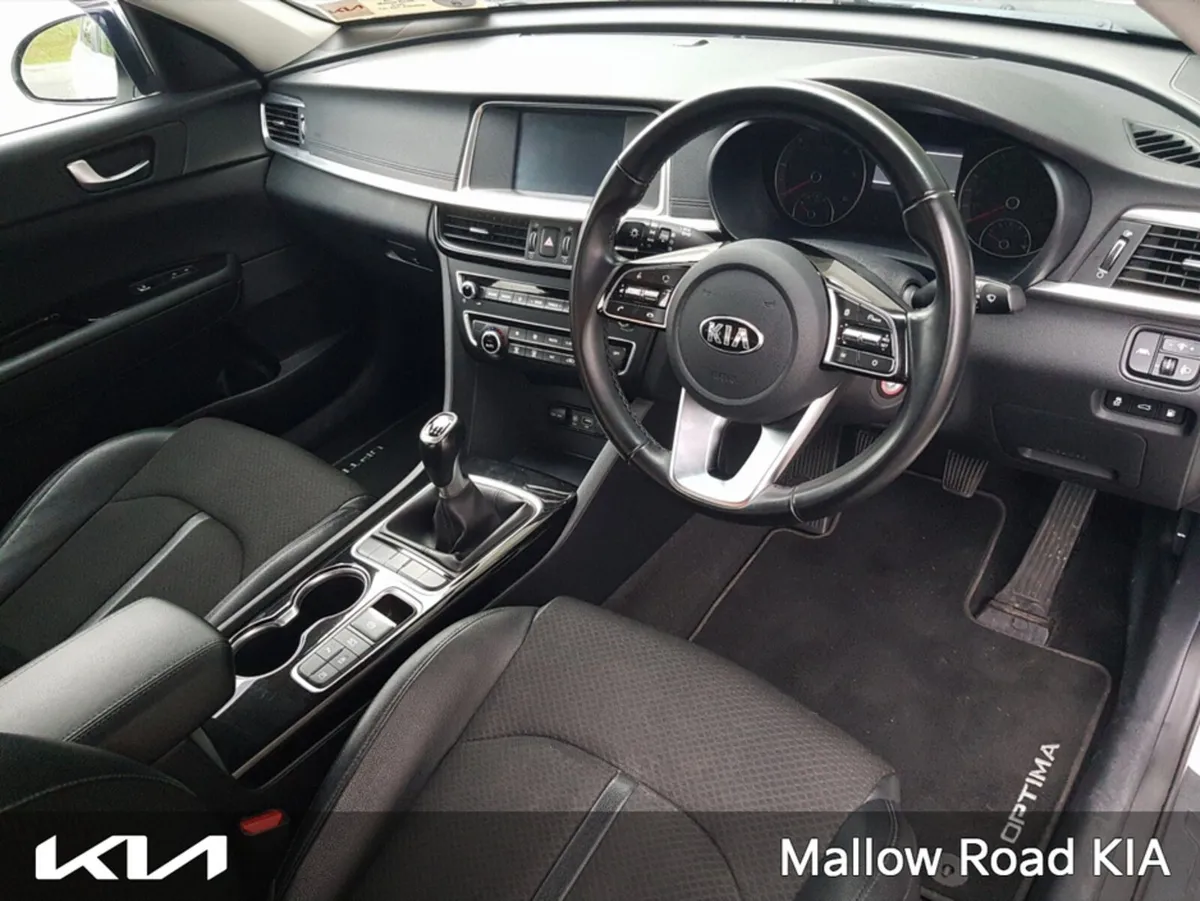 Kia Optima K2 4DR - Image 2