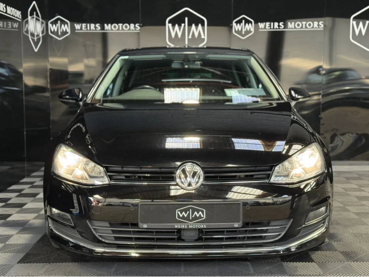 Volkswagen Golf HIGHLINE 1.6 TDI MANUAL 5SPEED 5DR - Image 3