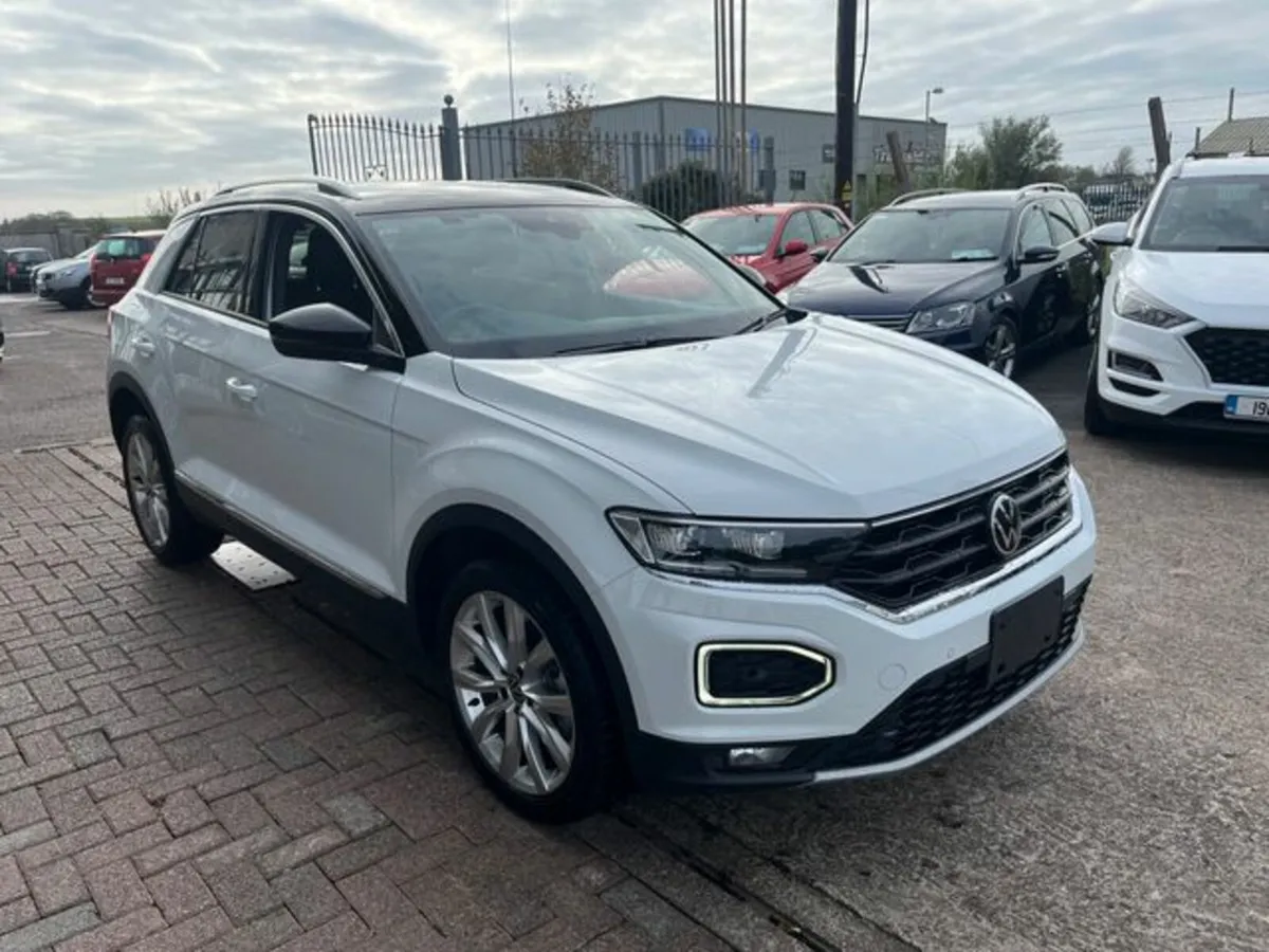 Volkswagen T-Roc 2.0 TDI sport - Image 2