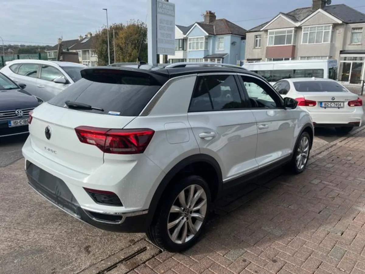 Volkswagen T-Roc 2.0 TDI sport - Image 3