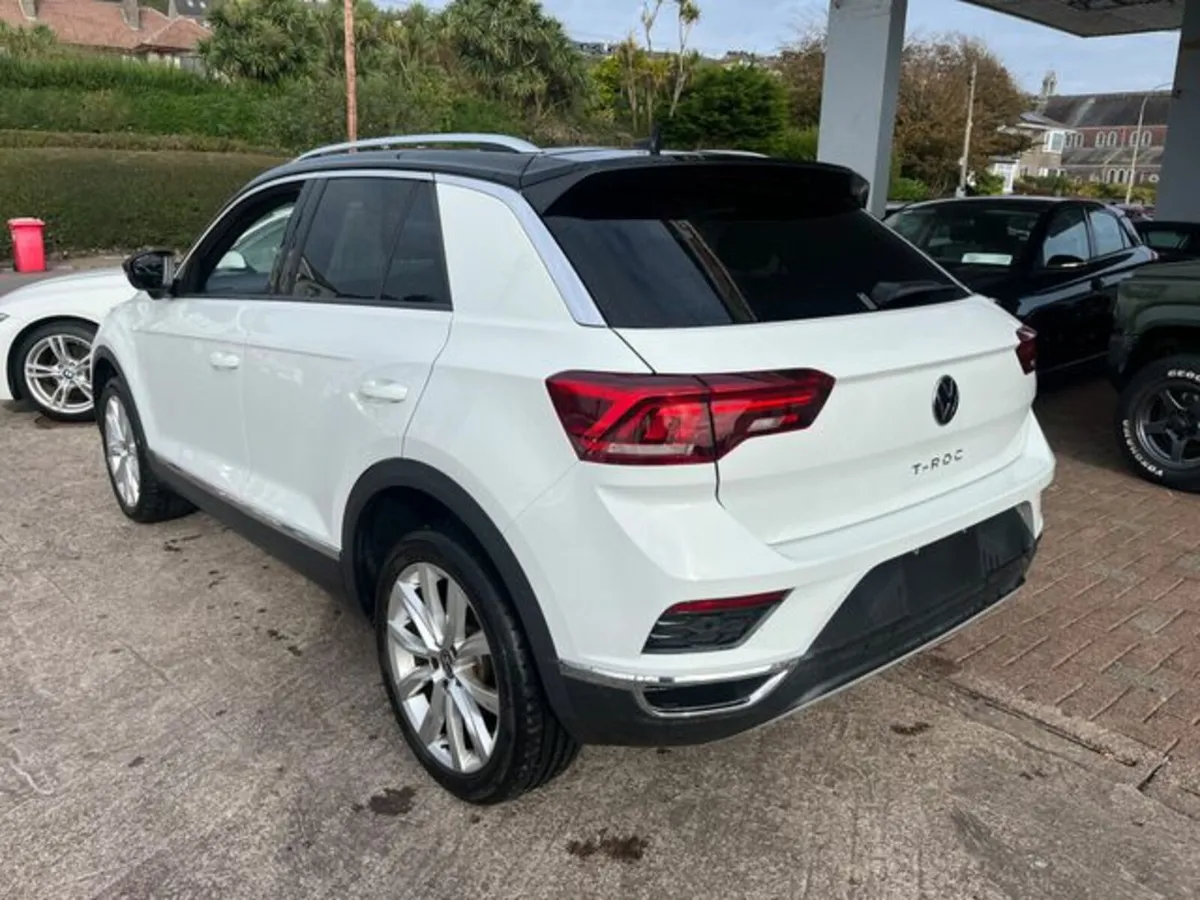 Volkswagen T-Roc 2.0 TDI sport - Image 4