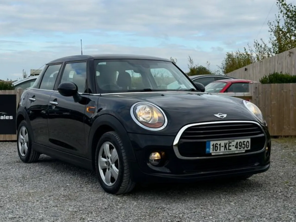 Mini Cooper D XT32 4DR - Image 4