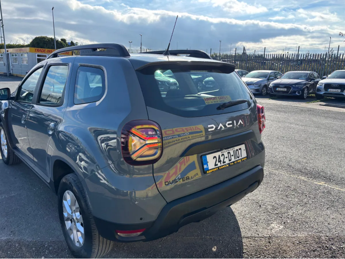 Dacia Duster EXPRESSION BLUE DCI 115 - Image 3