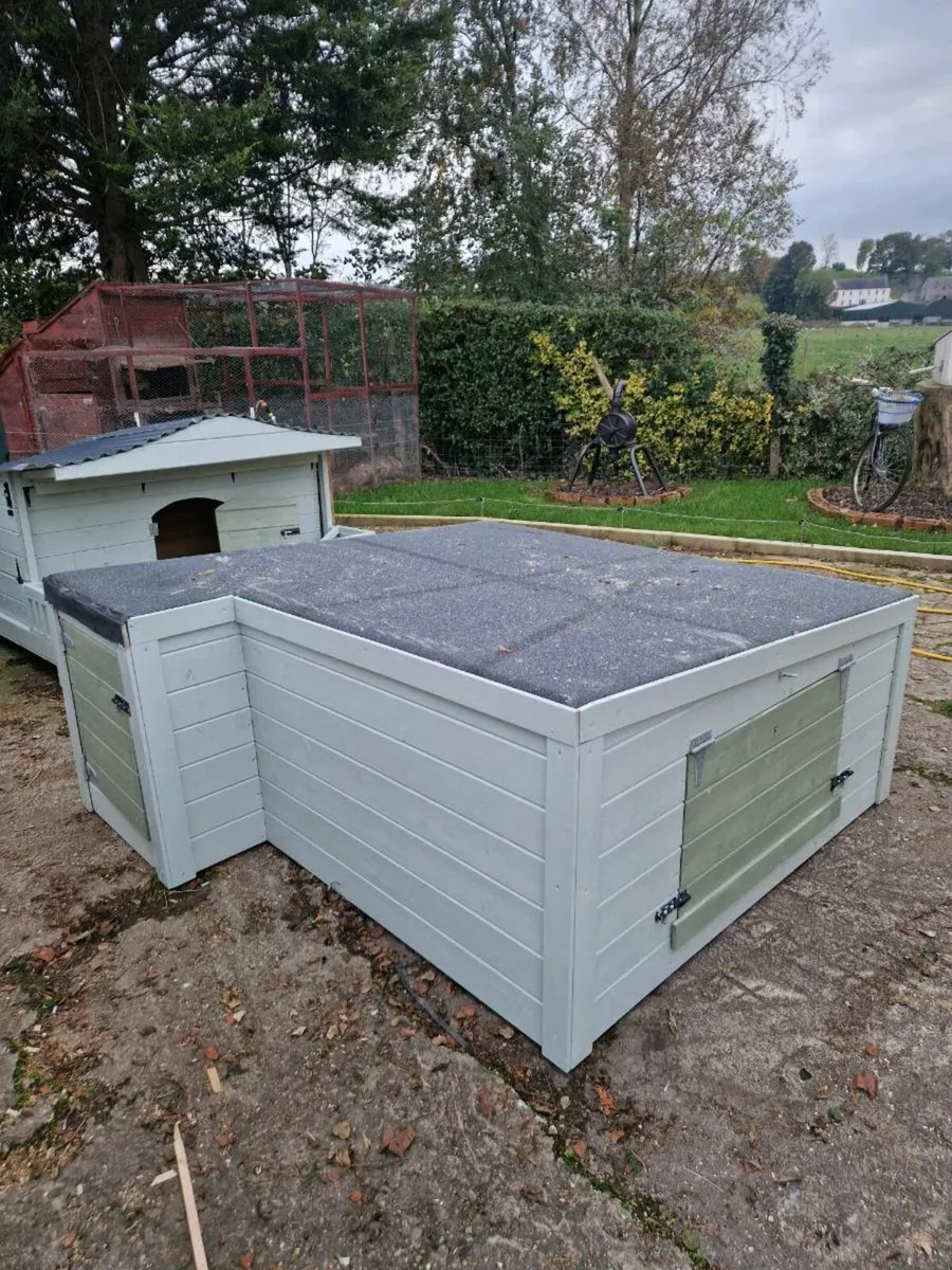 Large Pethouse - Image 1