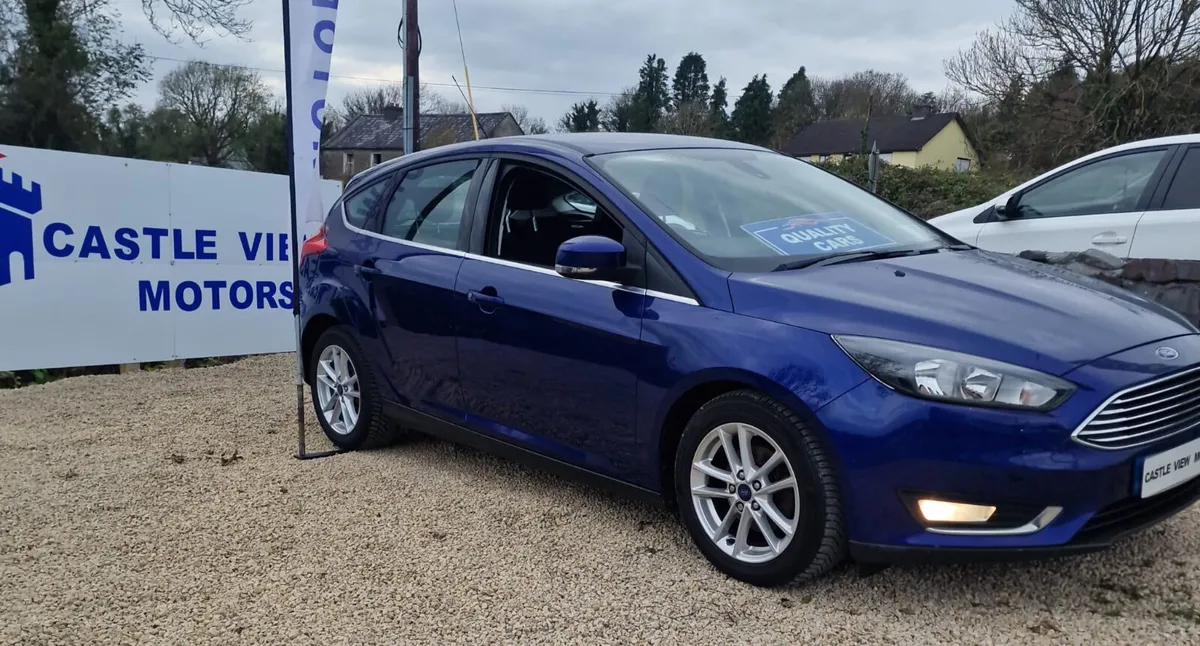 16 Ford Focus 1.0 petrol - Image 2