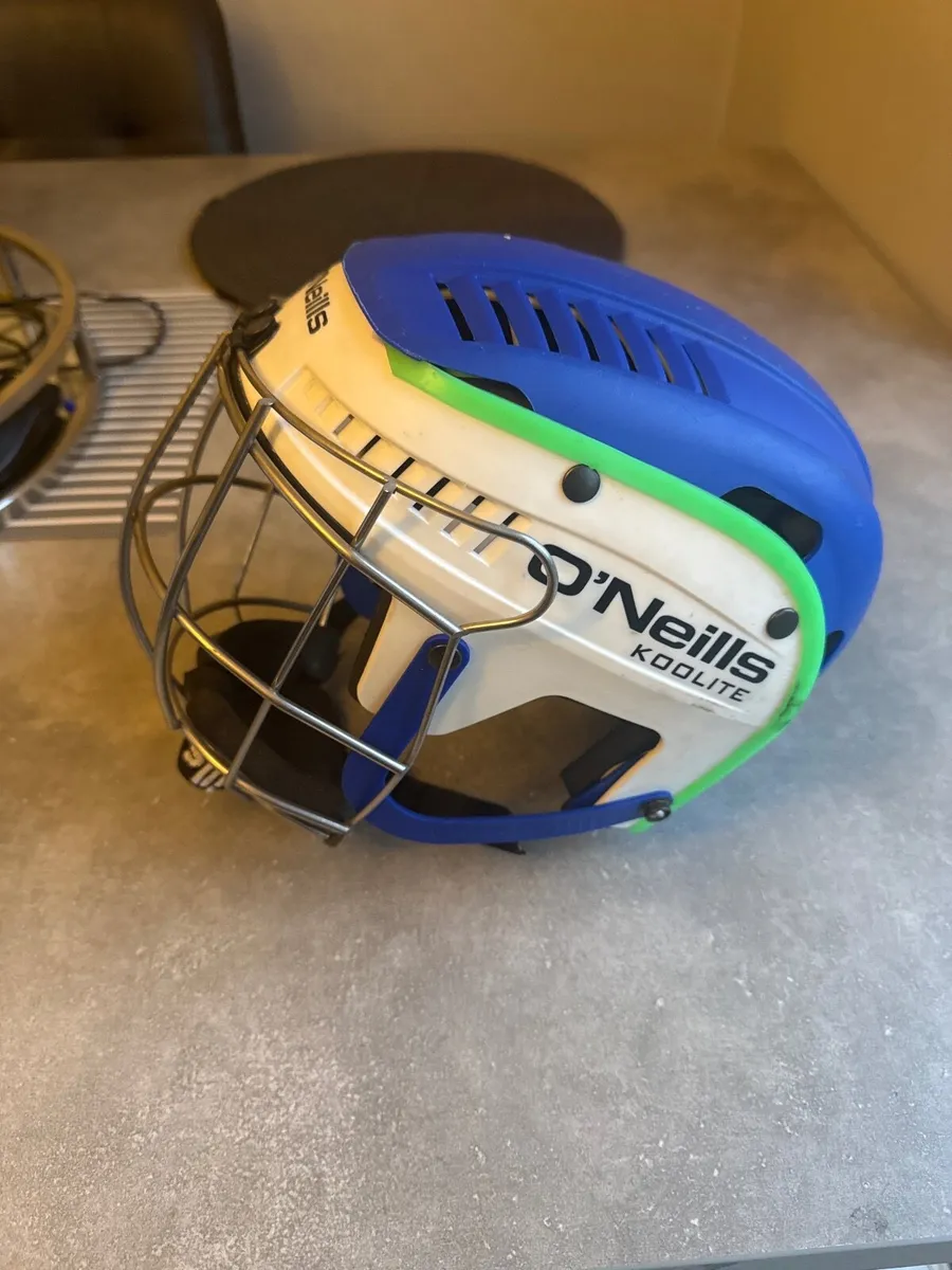 Hurling Helmet - Image 2