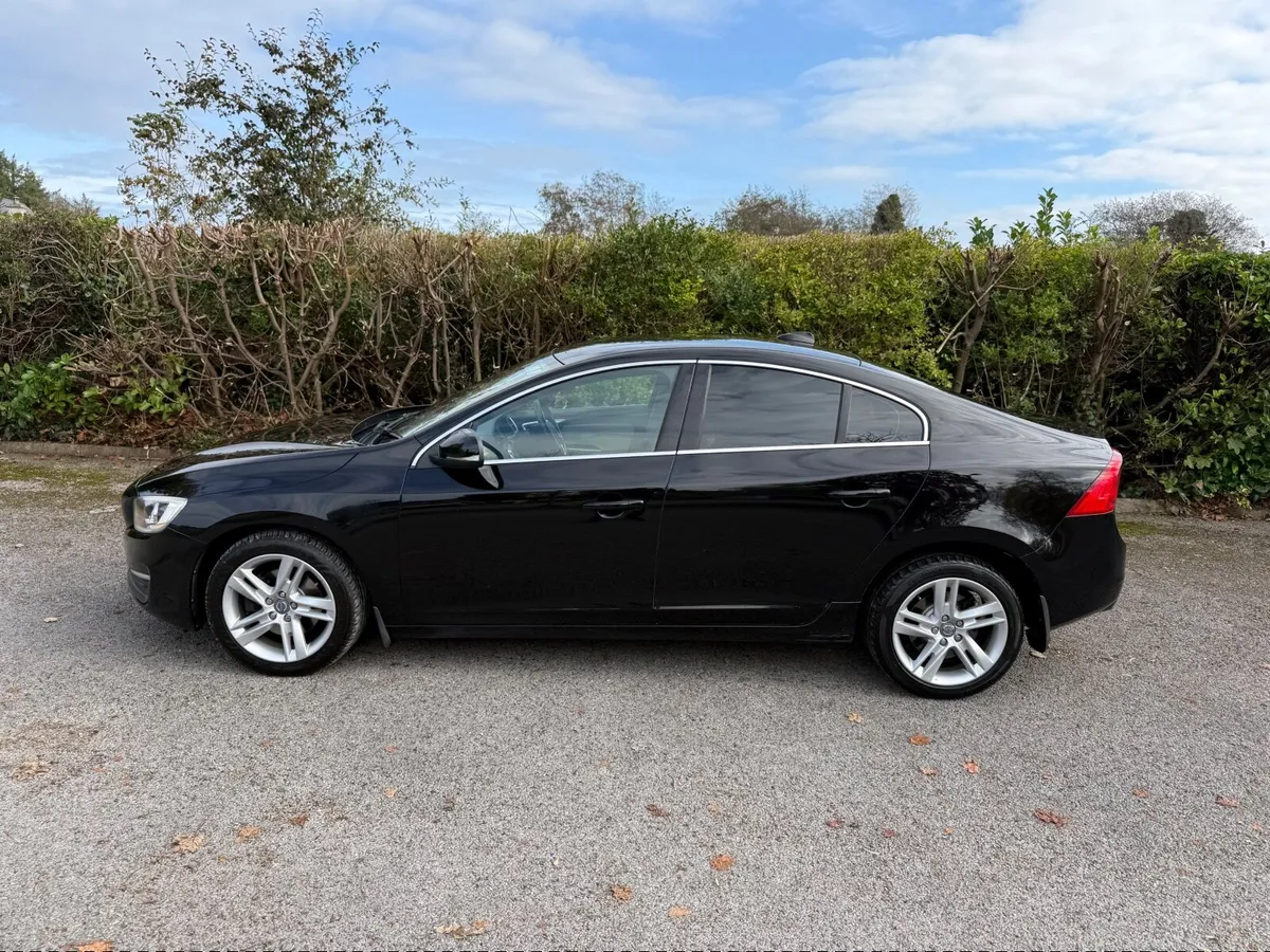 Volvo S60 NCT&TAX PRICE 5750€!!! - Image 2