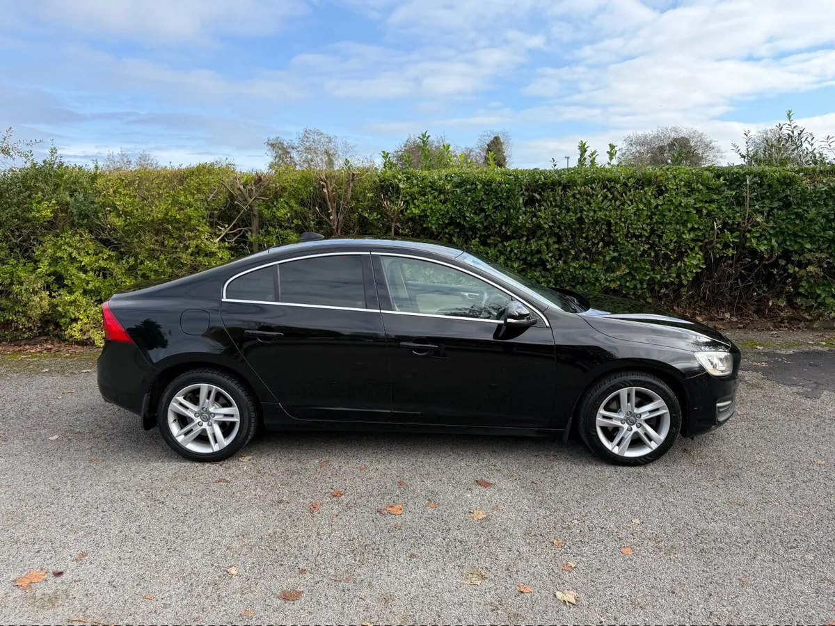 Volvo S60 NCT&TAX PRICE 5750€!!! - Image 3
