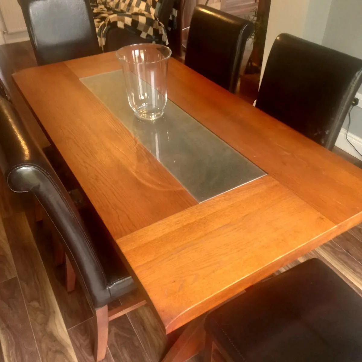 Dining room table - Image 2