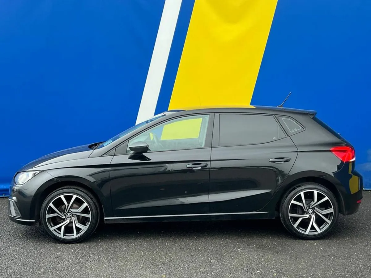 SEAT Ibiza 1.0 MPI // NEW 17" DIAMOND CUT ALLOYS / - Image 3