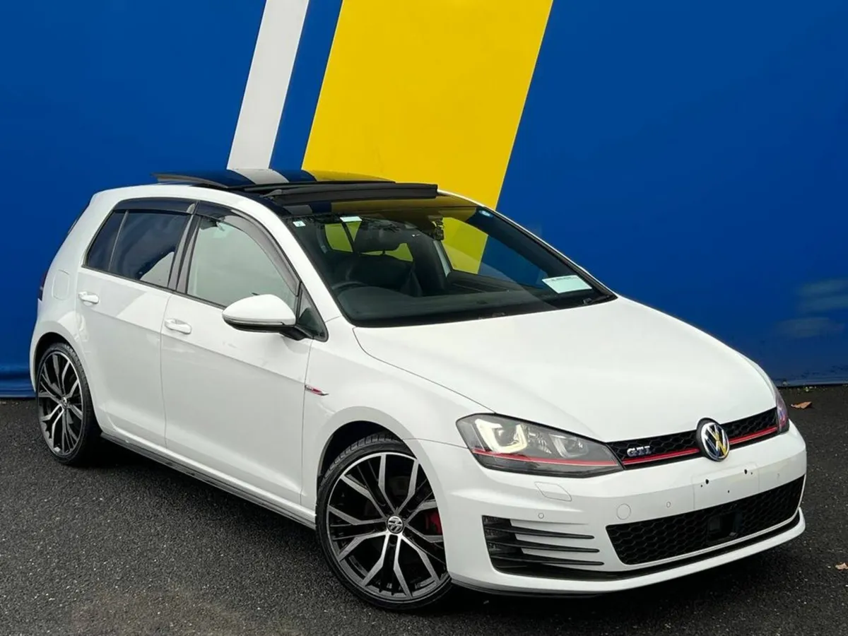 Volkswagen Golf GTI 2.0 TSI AUTO // DCC PACKAGE // - Image 3