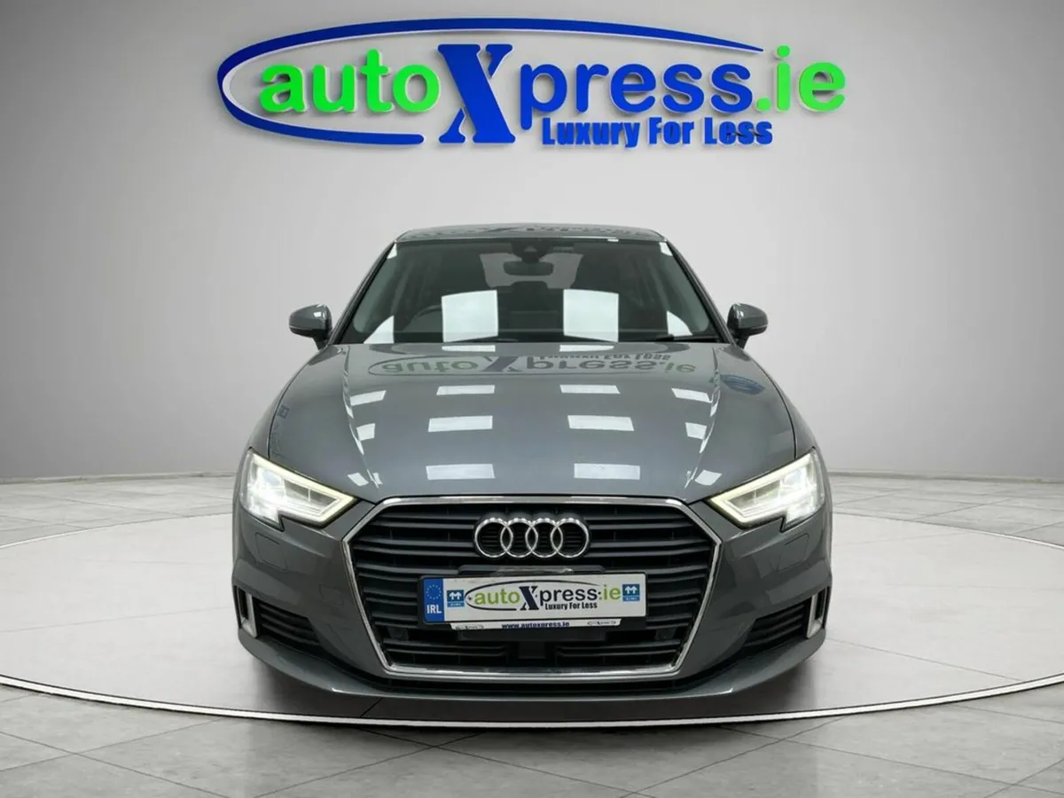 Audi A3 SPORTBACK 1.4TFSI SPORT Automatic, Reversi - Image 3