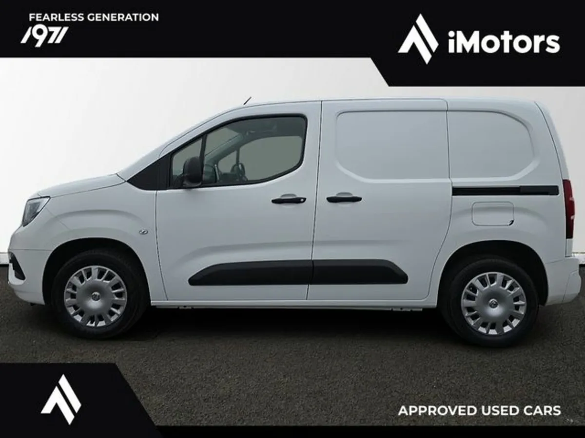 Vauxhall Combo L1H1 2300 SPORTIVE - Image 3
