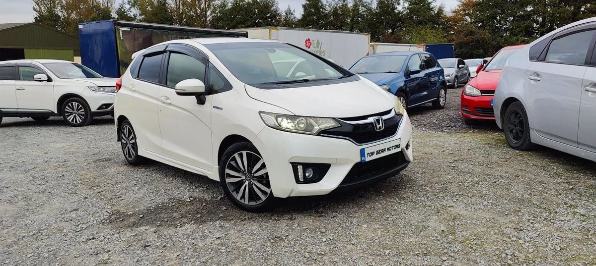 2016 Honda Fit 1.5 Petrol Hybrid - Image 1