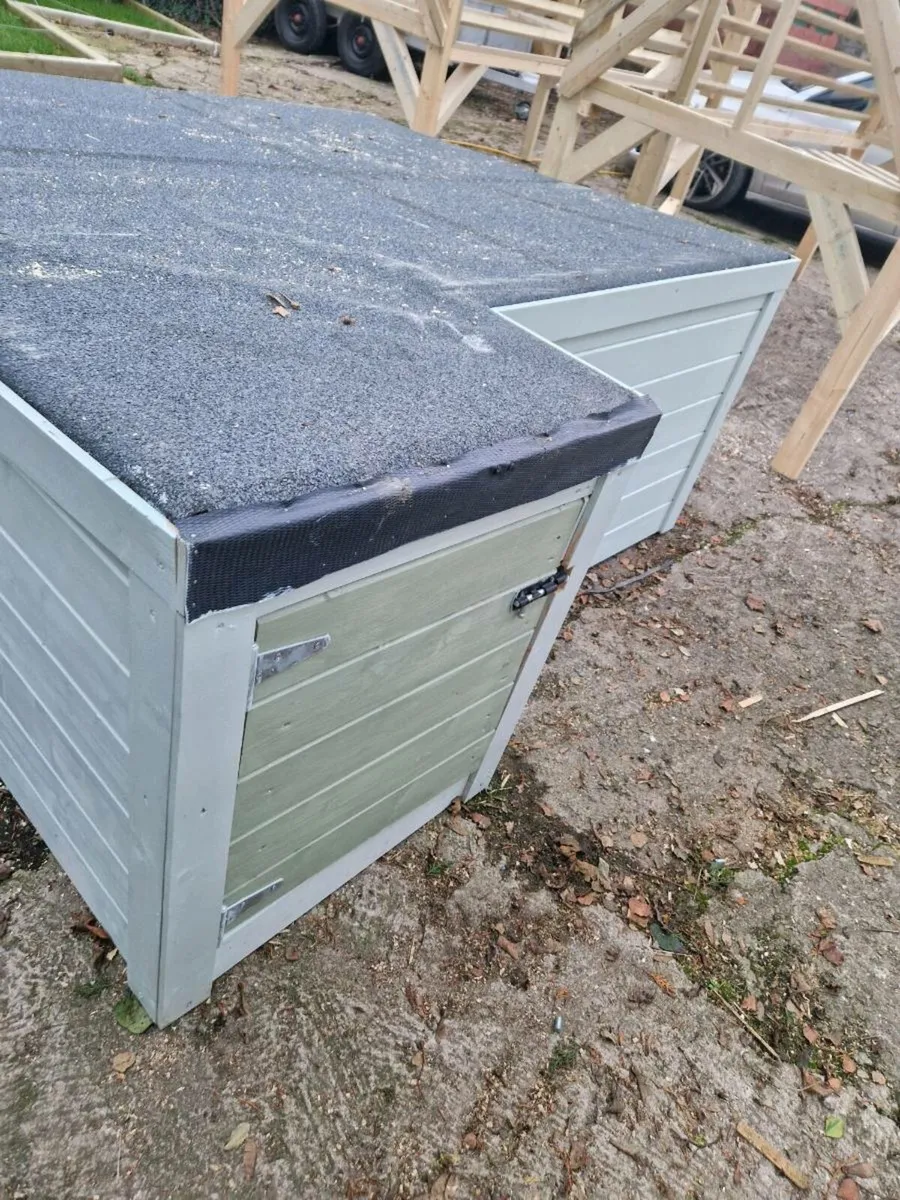 Large Pethouse - Image 4