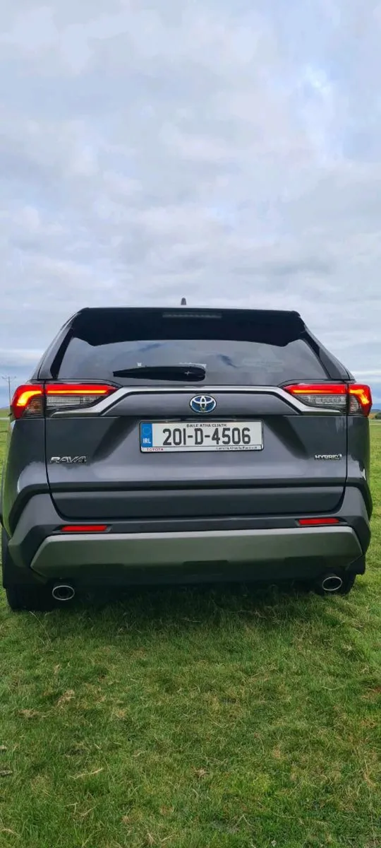 Toyota rav4 hybrid - Image 4