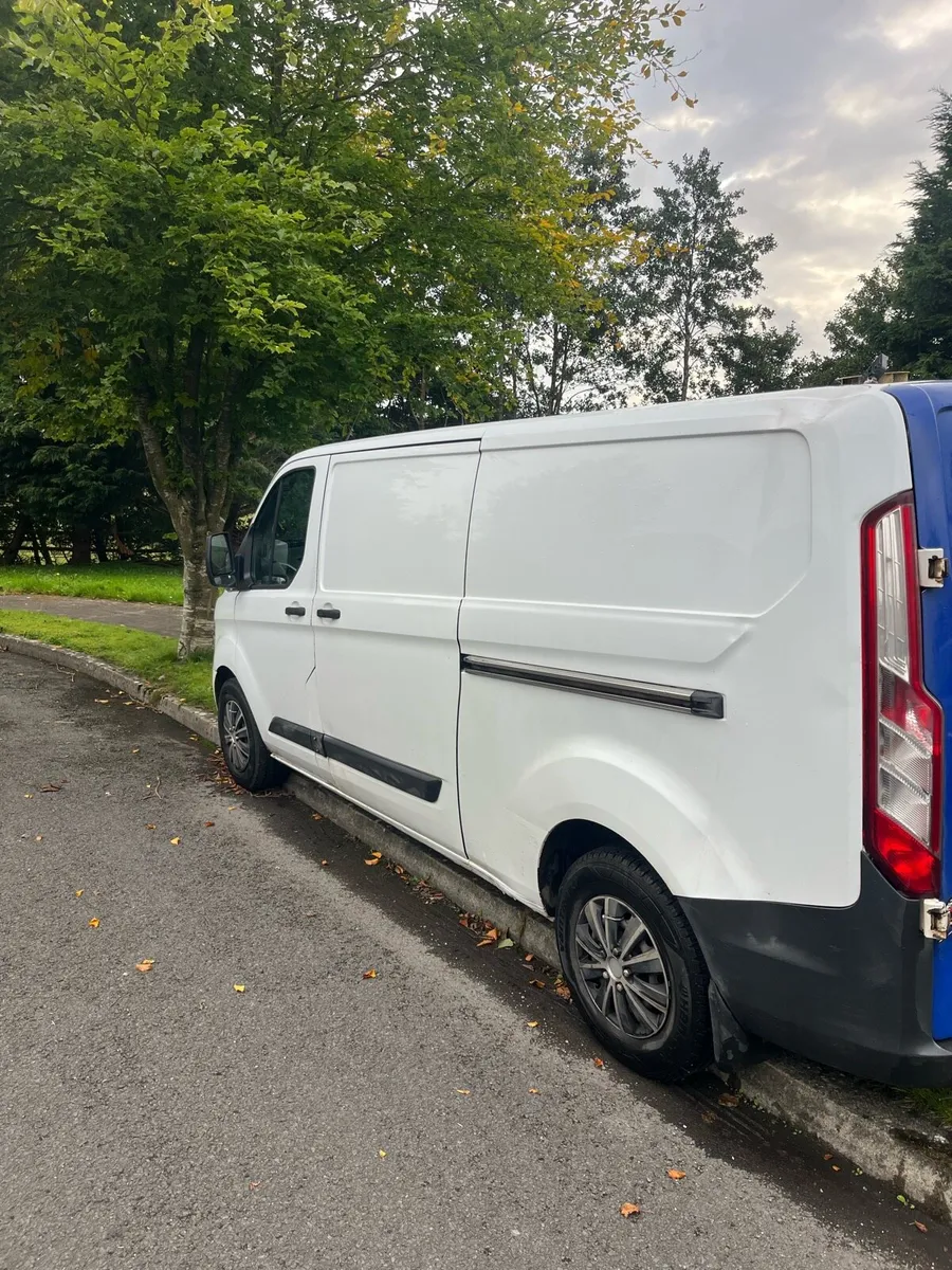 Ford Transit 2015 NEEDS ENGINE REPAIR - Image 3